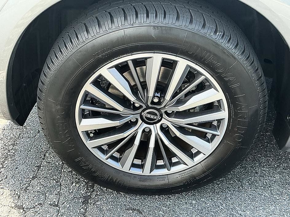 Certified 2023 Nissan Armada SL RWD image 10