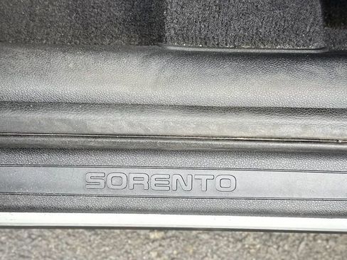 Used 2016 Kia Sorento EX AWD/4WD image 25