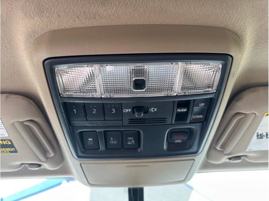 Used 2015 Toyota 4Runner Limited AWD/4WD image 22