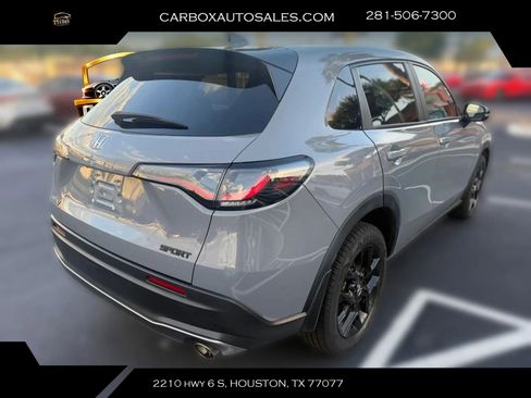 Used 2023 Honda HR-V Sport image 5