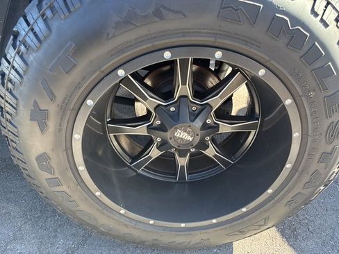 Used 2017 Jeep Wrangler Unlimited Sport image 6