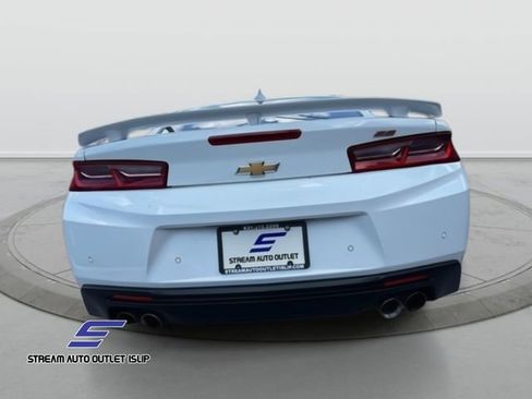 Used 2018 Chevrolet Camaro SS image 7