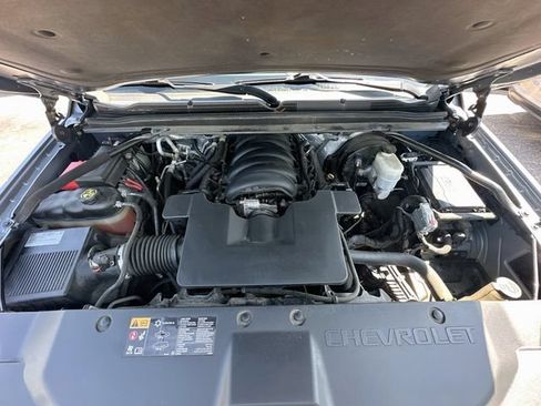 Used 2015 Chevrolet Tahoe LTZ AWD/4WD image 31
