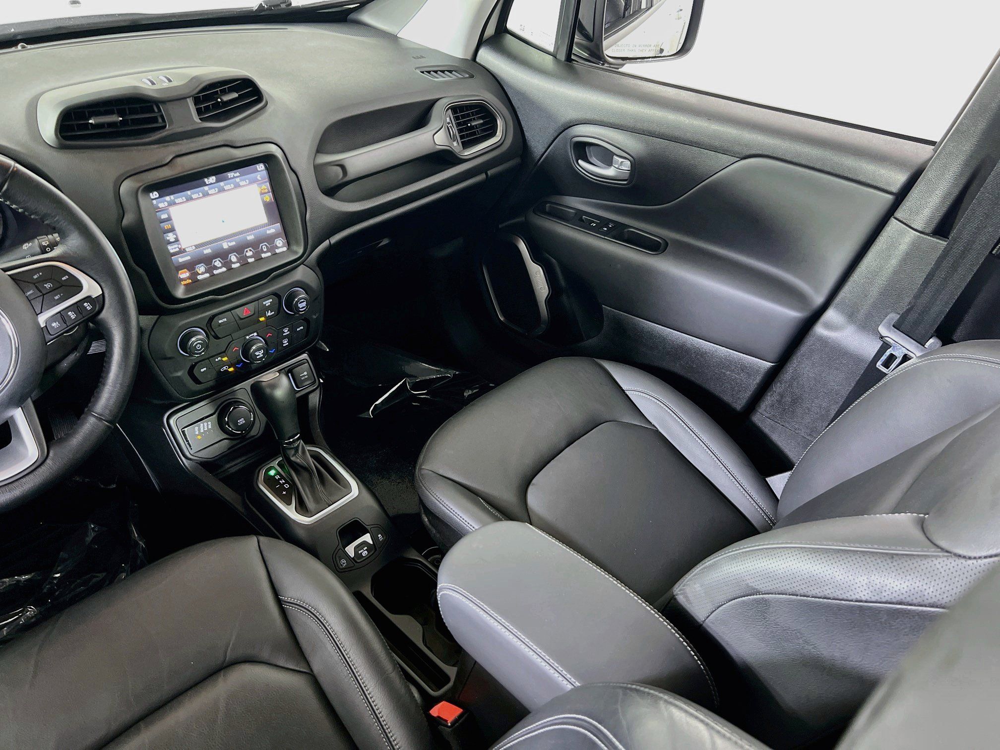 Used 2023 Jeep Renegade Limited AWD/4WD image 22