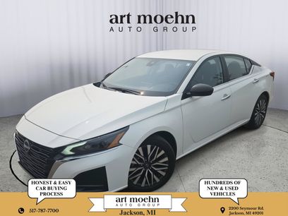 Used 2025 Nissan Altima 2.5 SV