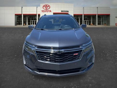 Used 2023 Chevrolet Equinox RS w/ RS Leather Package FWD image 2