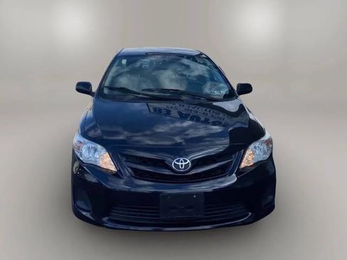 Used 2012 Toyota Corolla LE image 2