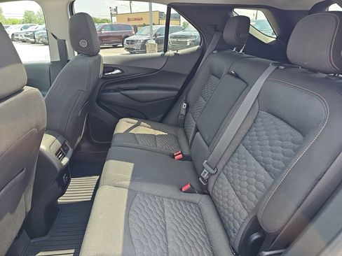 Used 2019 Chevrolet Equinox LT FWD image 23