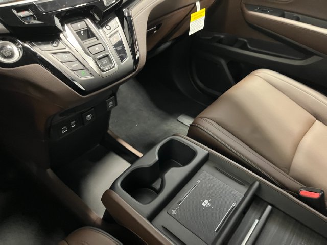 New 2027 Honda Odyssey Touring image 19