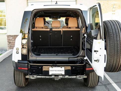 New 2026 Land Rover Defender 110 S AWD/4WD image 30