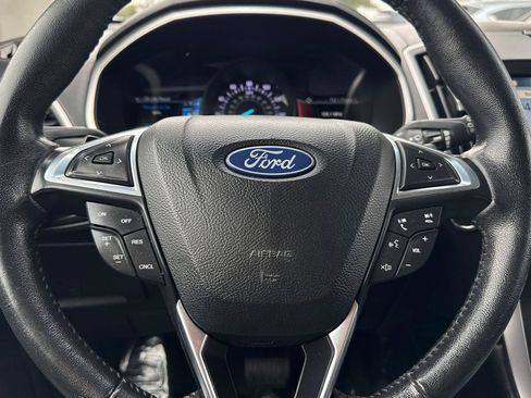 Used 2018 Ford Edge SEL w/ Equipment Group 201A FWD image 26