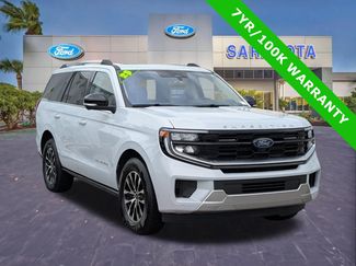 Certified 2025 Ford Expedition Platinum AWD/4WD video 1
