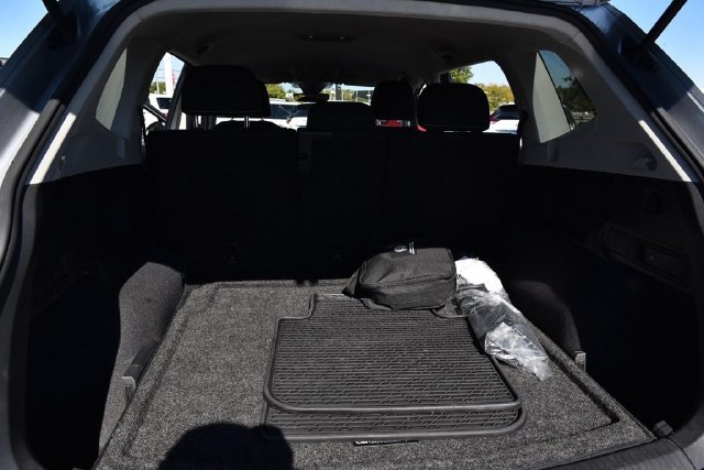 Certified 2022 Volkswagen Tiguan S w/ Driver Assistance Package AWD/4WD image 22