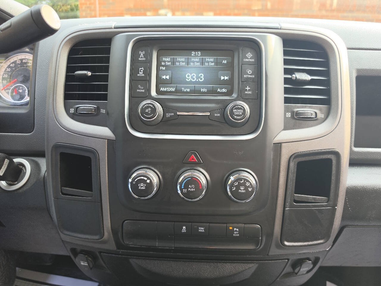 Used 2018 RAM 2500 Tradesman w/ Power & Remote Entry Group RWD image 36