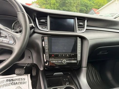 Used 2021 INFINITI QX50 Essential w/ Convenience Package AWD/4WD image 21