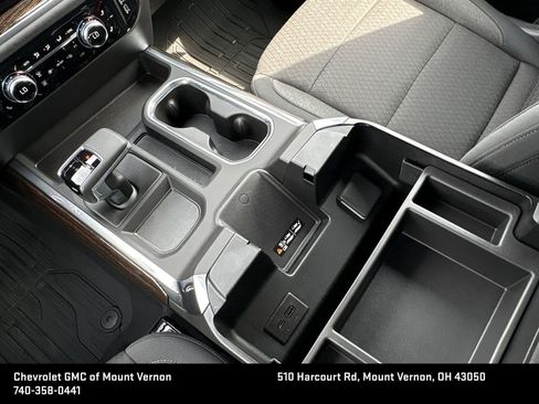 New 2025 GMC Sierra 1500 Elevation image 24