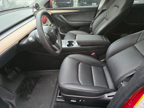 Used 2023 Tesla Model Y Long Range image 24