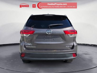 Used 2019 Toyota Highlander XLE