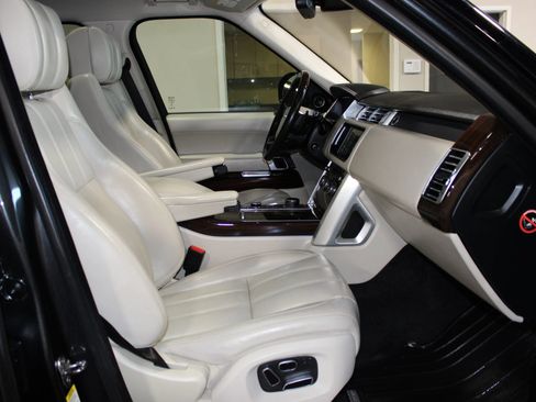 Used 2014 Land Rover Range Rover Supercharged AWD/4WD image 37