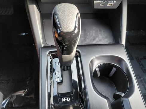 Used 2026 Subaru Outback Premium AWD/4WD image 24