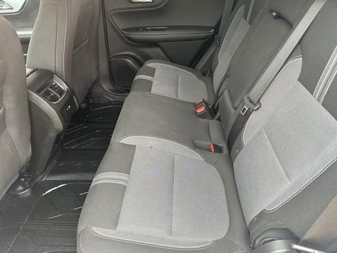 Used 2023 Chevrolet Blazer LT image 17