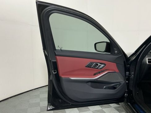 New 2026 BMW 330i Sedan w/ M Sport Package RWD image 19