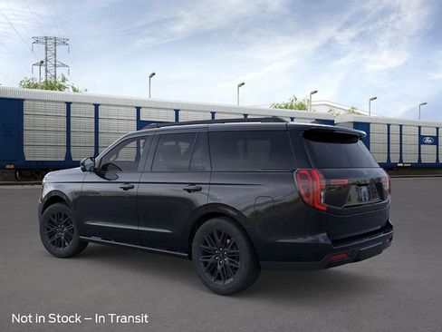 New 2026 Ford Expedition Platinum image 4
