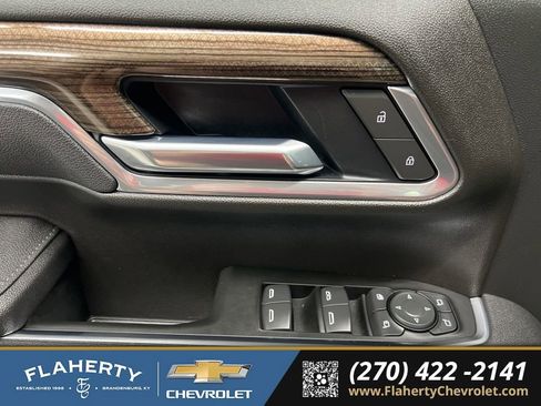 Used 2025 Chevrolet Silverado 2500 LT w/ All Star Edition AWD/4WD image 23