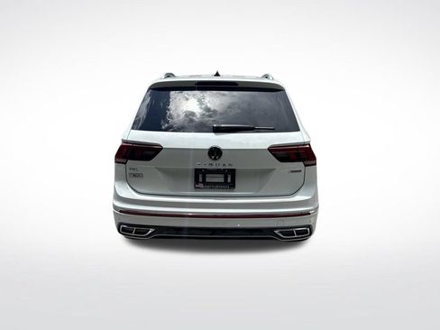 Used 2024 Volkswagen Tiguan SEL R-Line AWD/4WD image 6