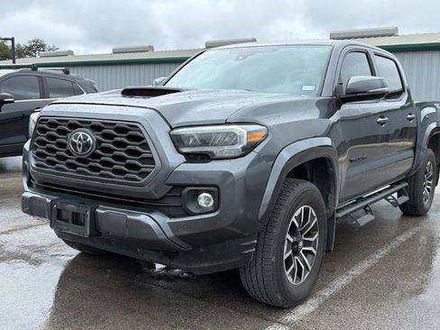 Used 2023 Toyota Tacoma TRD Sport w/ Technology Package RWD image 12