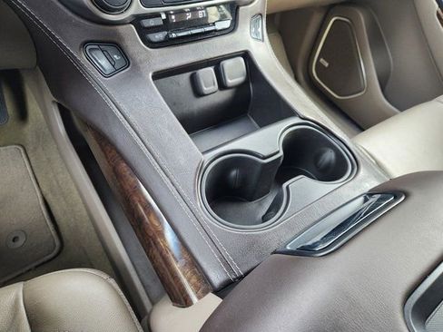 Used 2018 Chevrolet Tahoe LT w/ Luxury Package image 23