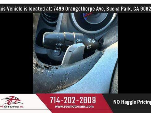 Used 2011 Honda Fit Sport image 29