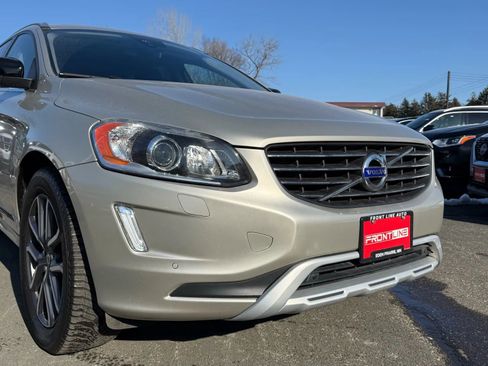 Used 2017 Volvo XC60 T6 Dynamic w/ Preferred Option Package image 13