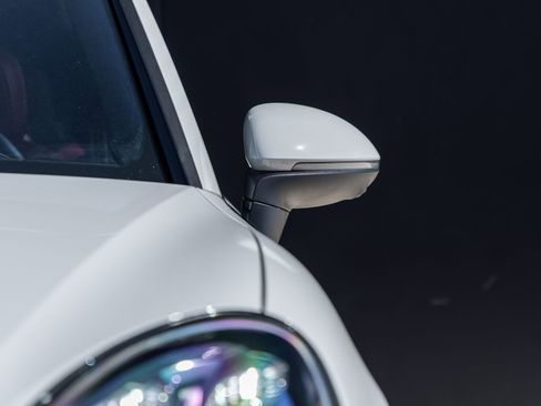 Certified 2023 Porsche Cayenne S Platinum AWD/4WD image 18