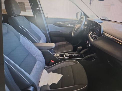 Used 2025 Chevrolet TrailBlazer LT image 8