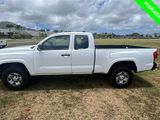 Used 2018 Toyota Tacoma SR image 2