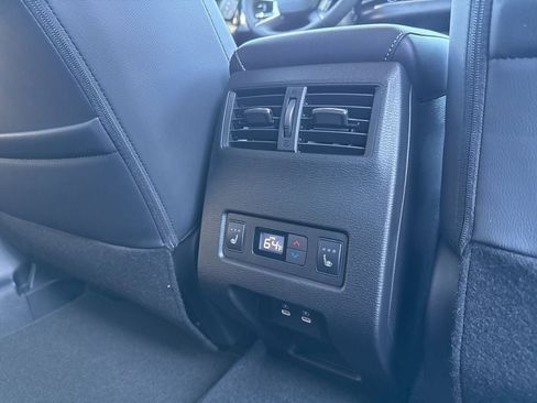 New 2026 Mitsubishi Outlander SEL image 33