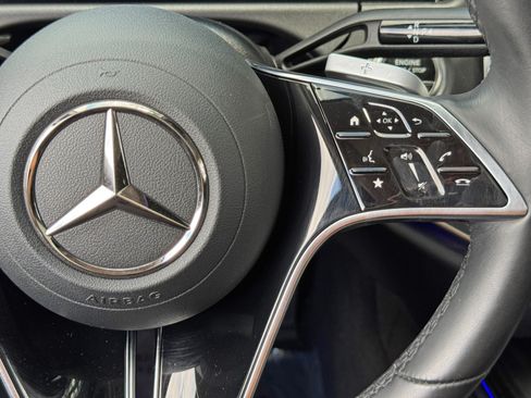 Used 2025 Mercedes-Benz E 350 Sedan w/ Winter Package image 23