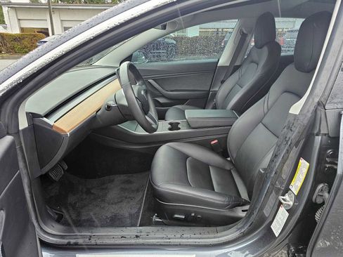 Used 2018 Tesla Model 3 Long Range image 20