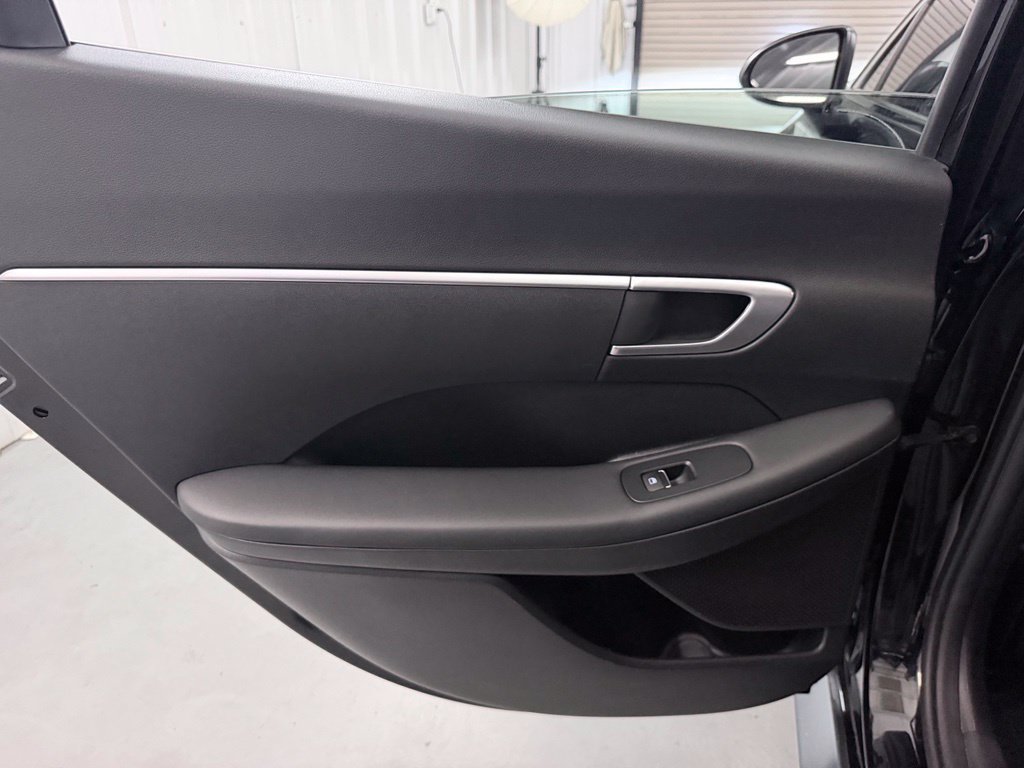 Used 2021 Hyundai Sonata SE FWD image 26