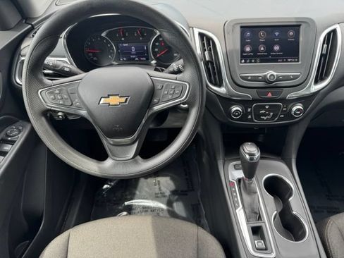 Used 2020 Chevrolet Equinox LT AWD/4WD image 13