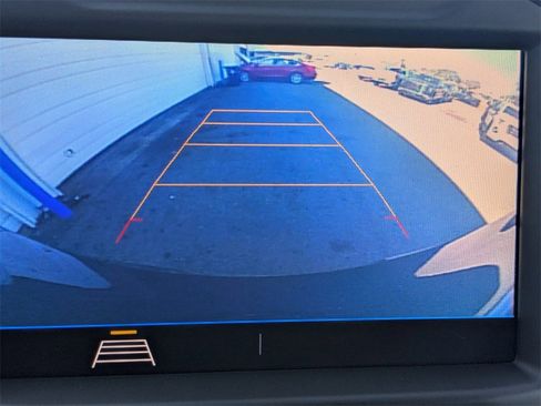 Used 2020 Chevrolet Silverado 1500 LT image 19