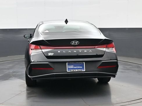 Certified 2024 Hyundai Elantra SEL FWD image 6