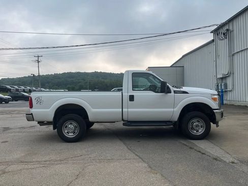 Used 2016 Ford F250 XL w/ XL Value Package AWD/4WD image 4