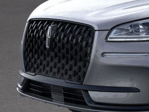 New 2026 Lincoln Corsair Reserve w/ Jet Appearance Package AWD/4WD image 17