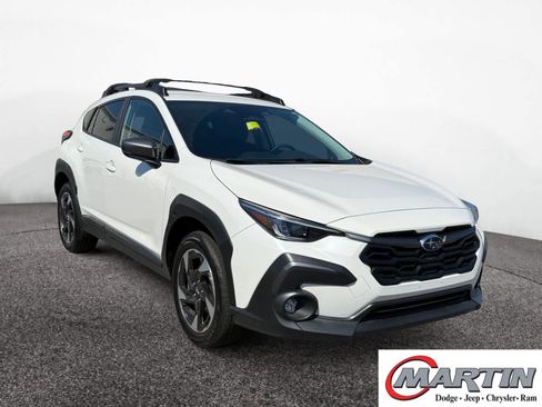 Used 2025 Subaru Crosstrek 2.5i Limited w/ Crosstrek Mirror Package image 13