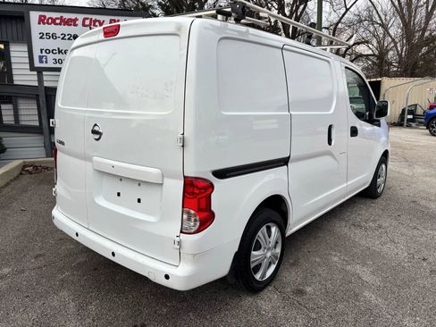 Used 2021 Nissan NV200 SV image 3