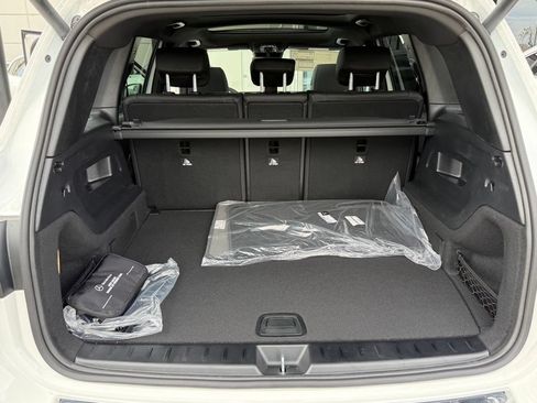 New 2026 Mercedes-Benz GLB 250 image 18