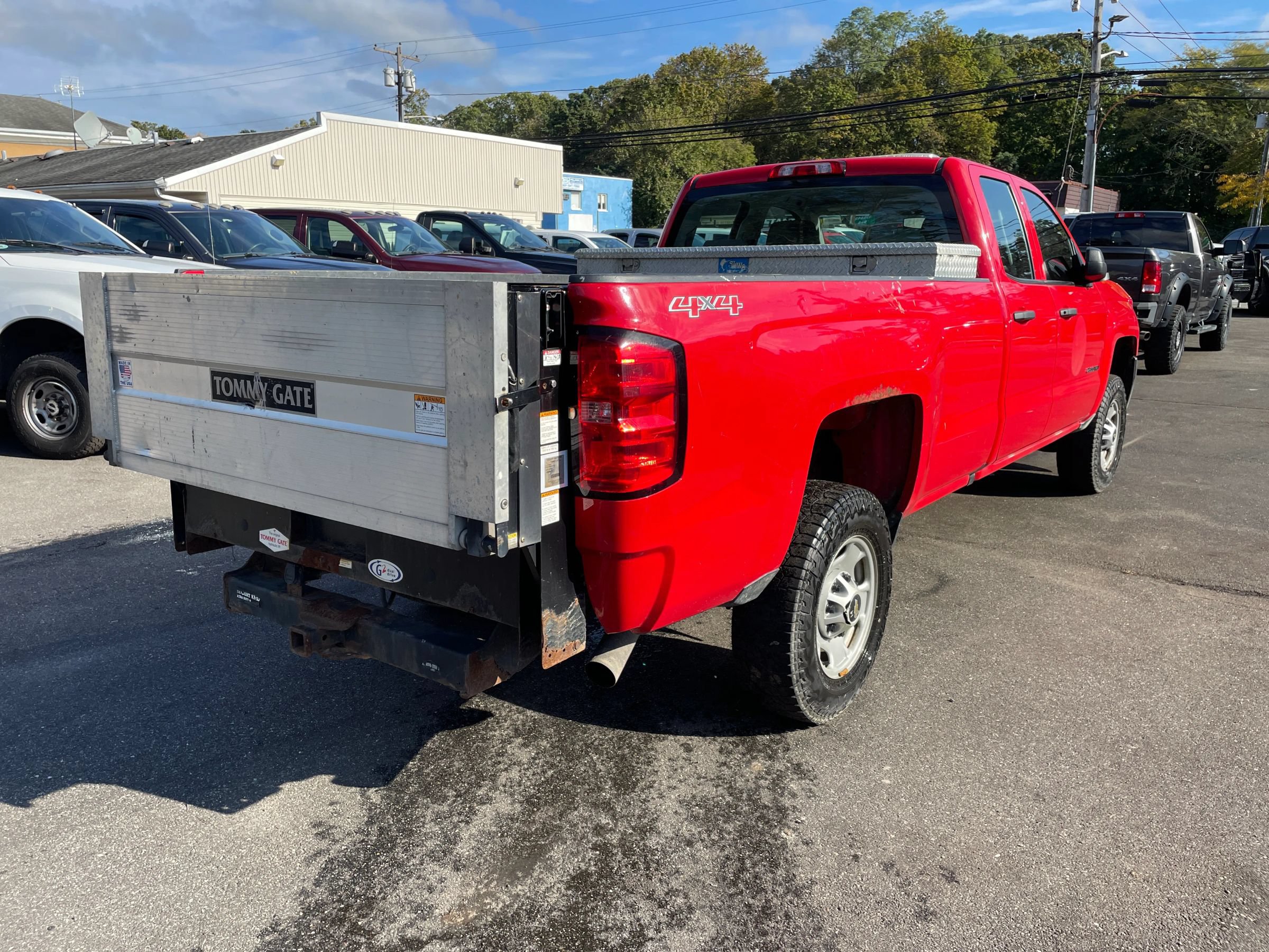 Used 2017 Chevrolet Silverado 2500 W/T w/ Snow Plow Prep Package AWD/4WD image 5