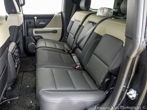 New 2026 GMC Hummer EV SUV image 9